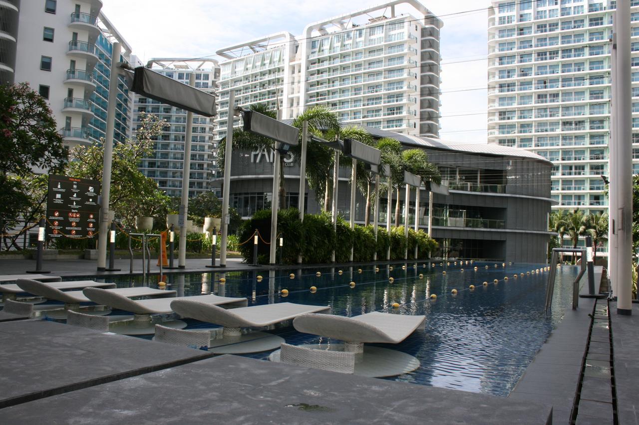 Azure Urban Resort Residences Manila Zewnętrze zdjęcie